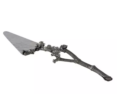 Acorn & Oak Leaf Handle Pie Server by Vagabond House