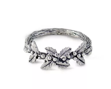 Holly Napkin Ring by Vagabond House