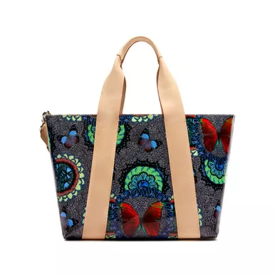 Jessi Carryall by Consuela
