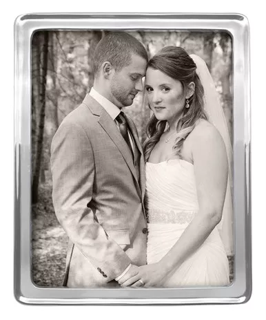 Signature 8x10 Frame by Mariposa